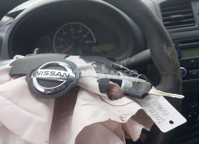 Photo 11 of 2015 Nissan Versa 1.6 S (VIN 3N1CN7AP2FL955156)