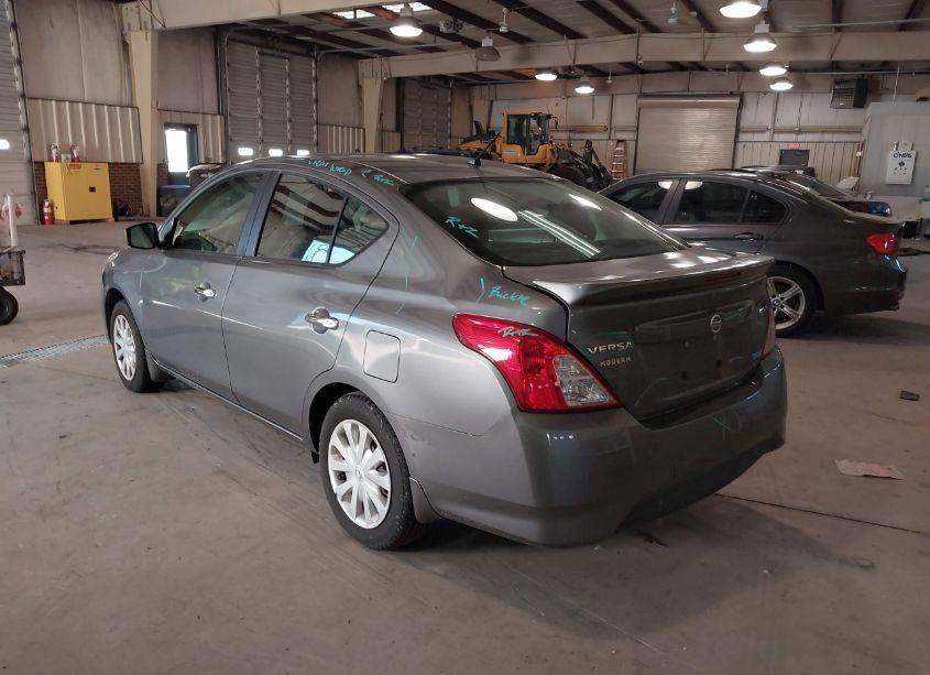 Photo 3 of 2016 Nissan Versa 1.6 SV (VIN 3N1CN7AP2GL821121)