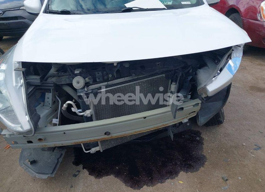 Photo 6 of 2016 Nissan Versa 1.6 S/1.6 S+/1.6 SL/1.6 SV (VIN 3N1CN7AP2GL887121)