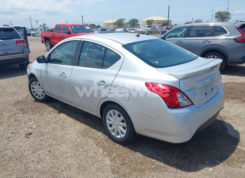 Photo 3 of 2017 Nissan Versa 1.6 SV (VIN 3N1CN7AP2HK450243)