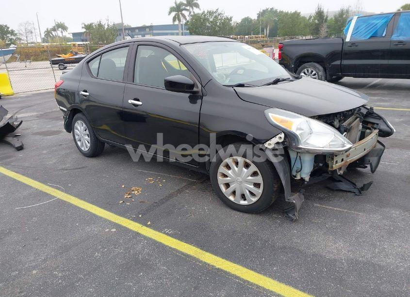2017 Nissan Versa 1.6 S/1.6 S+/1.6 SL/1.6 SV (VIN 3N1CN7AP2HL802327) main photo