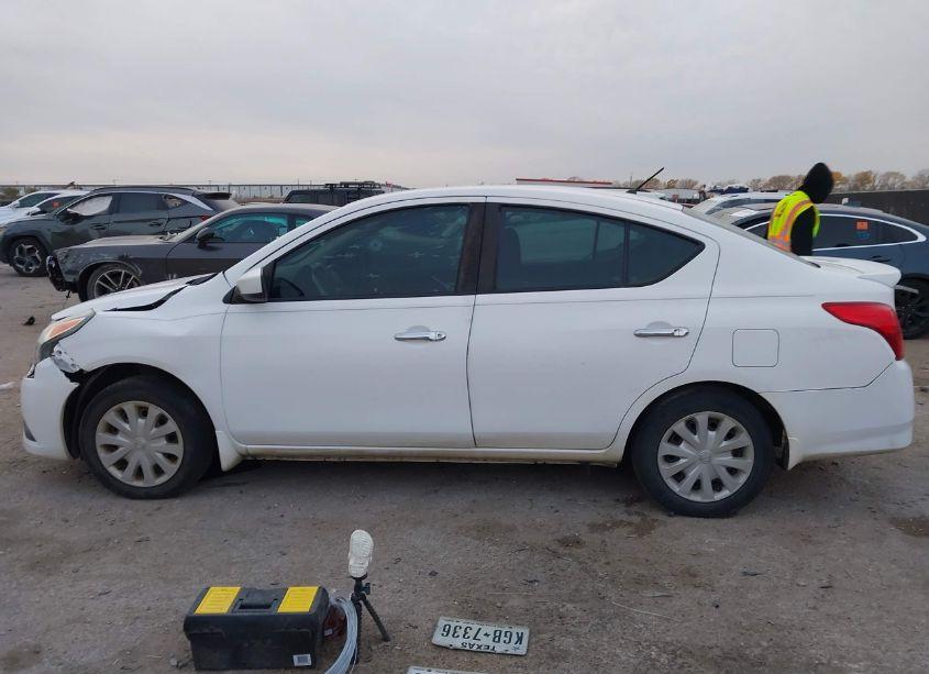 Photo 15 of 2017 Nissan Versa 1.6 SV (VIN 3N1CN7AP2HL823257)