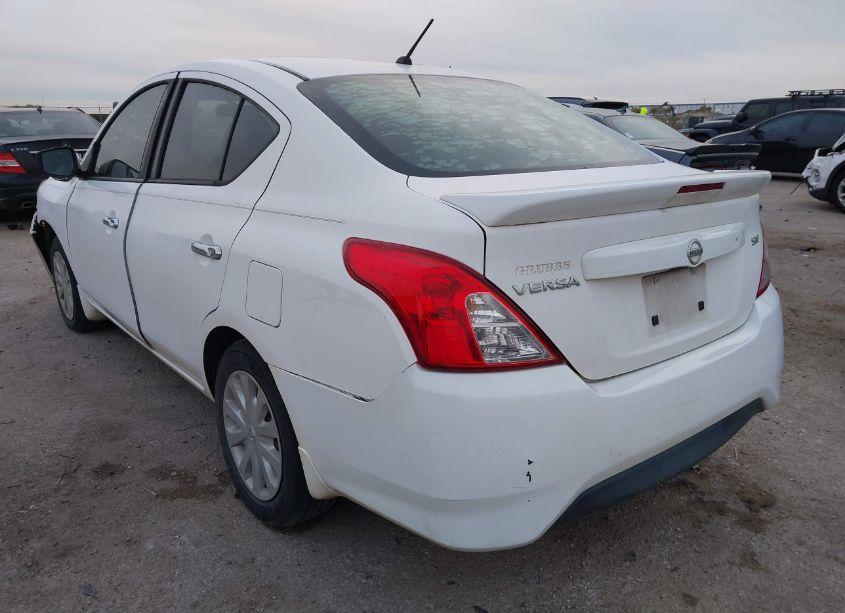 Photo 3 of 2017 Nissan Versa 1.6 SV (VIN 3N1CN7AP2HL823257)