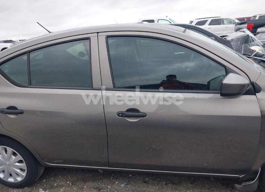 Photo 13 of 2017 Nissan Versa 1.6 S+ (VIN 3N1CN7AP2HL835134)