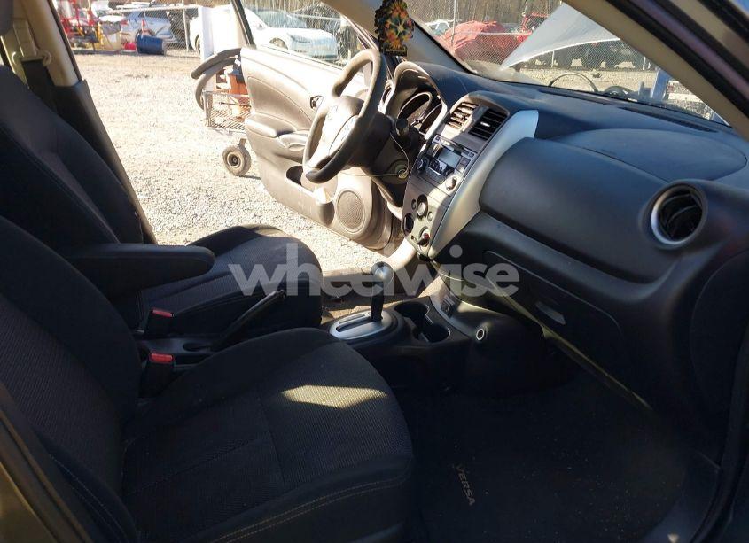 Photo 5 of 2017 Nissan Versa 1.6 SV (VIN 3N1CN7AP2HL887704)