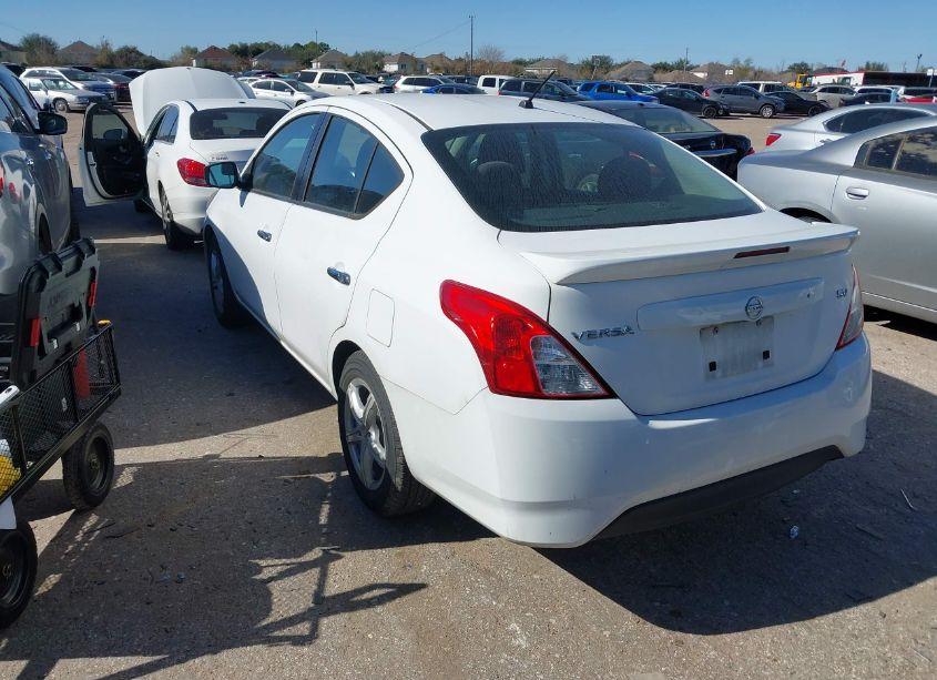 Photo 3 of 2018 Nissan Versa 1.6 SV (VIN 3N1CN7AP2JK408452)