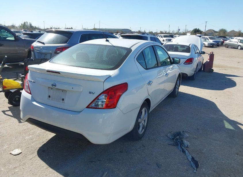 Photo 4 of 2018 Nissan Versa 1.6 SV (VIN 3N1CN7AP2JK408452)
