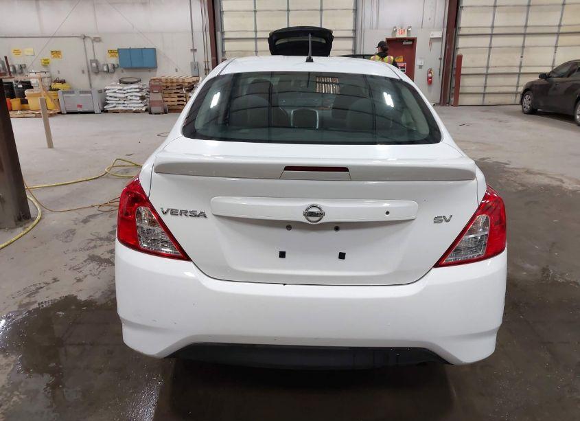 Photo 17 of 2018 Nissan Versa 1.6 SV (VIN 3N1CN7AP2JL800938)