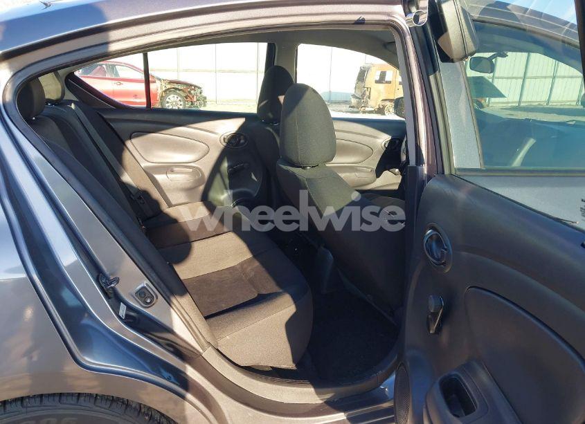 Photo 8 of 2018 Nissan Versa 1.6 S+ (VIN 3N1CN7AP2JL814113)