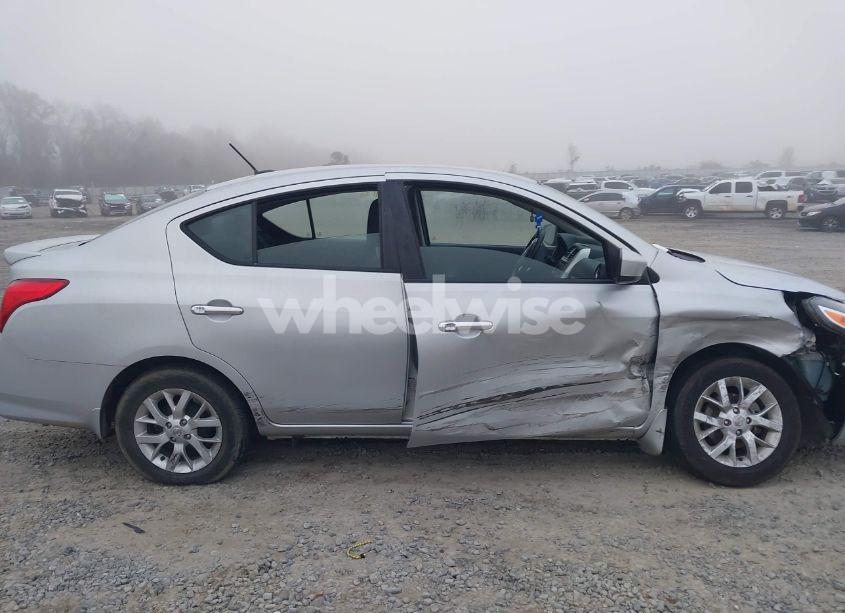 Photo 13 of 2018 Nissan Versa 1.6 SV (VIN 3N1CN7AP2JL815651)