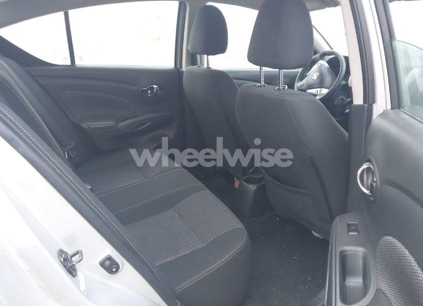 Photo 8 of 2018 Nissan Versa 1.6 SV (VIN 3N1CN7AP2JL815651)