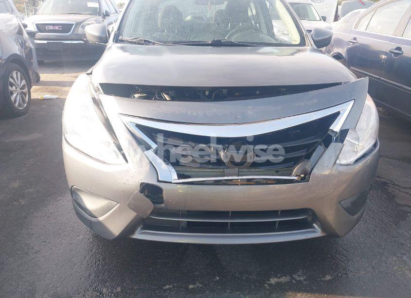 Photo 6 of 2018 Nissan Versa 1.6 S (VIN 3N1CN7AP2JL817450)