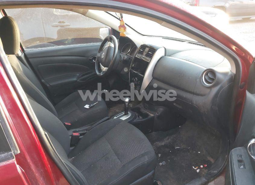 Photo 5 of 2018 Nissan Versa 1.6 SV (VIN 3N1CN7AP2JL828769)