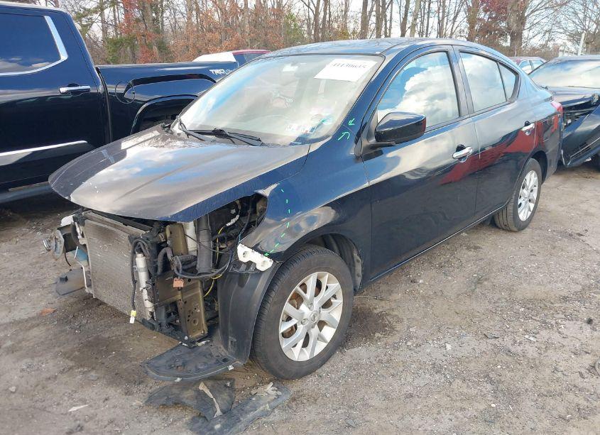 Photo 2 of 2018 Nissan Versa 1.6 SV (VIN 3N1CN7AP2JL834992)