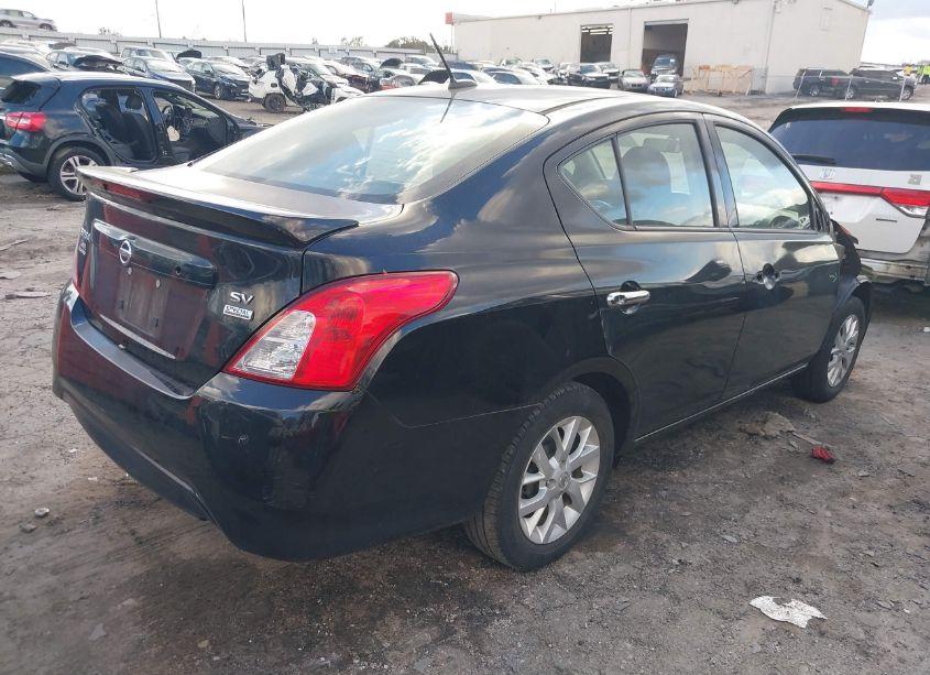 Photo 4 of 2018 Nissan Versa 1.6 SV (VIN 3N1CN7AP2JL834992)