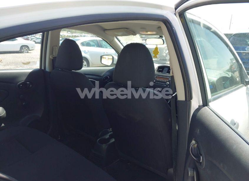 Photo 8 of 2018 Nissan Versa 1.6 S+ (VIN 3N1CN7AP2JL840968)