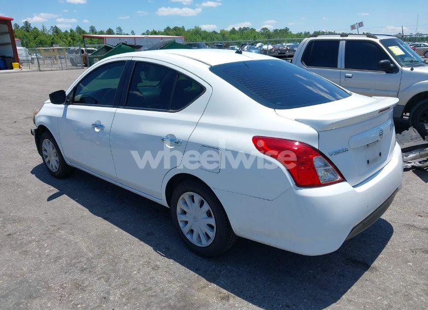 Photo 3 of 2018 Nissan Versa 1.6 SV (VIN 3N1CN7AP2JL854353)