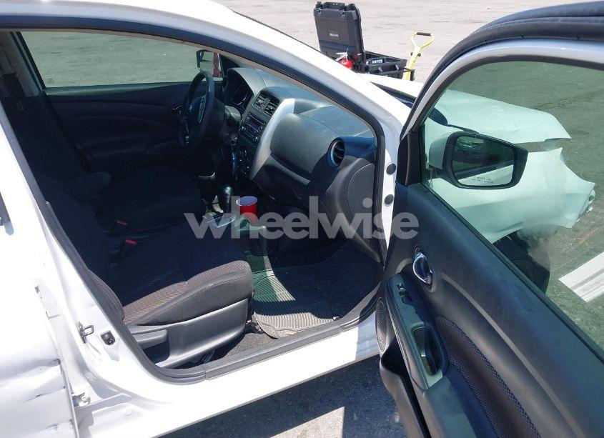 Photo 5 of 2018 Nissan Versa 1.6 SV (VIN 3N1CN7AP2JL854353)