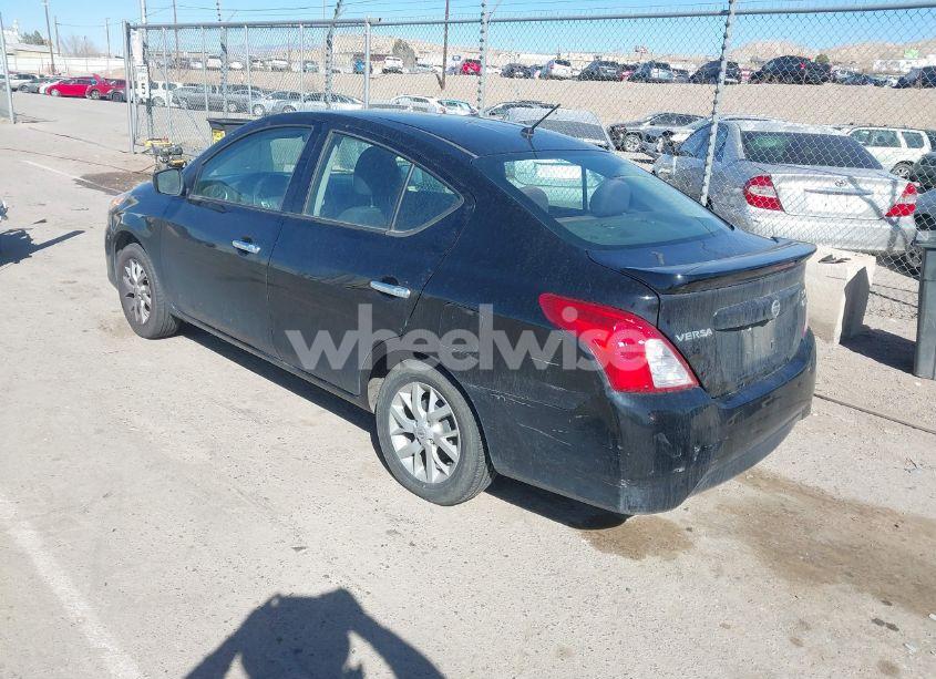 Photo 3 of 2018 Nissan Versa 1.6 SV (VIN 3N1CN7AP2JL877700)