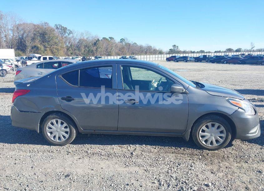 Photo 13 of 2018 Nissan Versa 1.6 S+ (VIN 3N1CN7AP2JL888258)