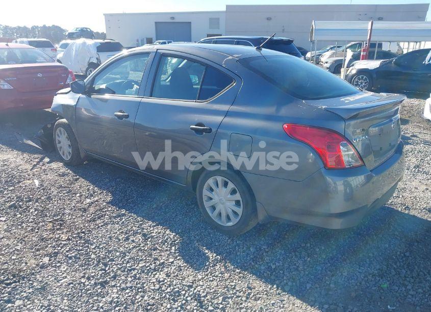 Photo 3 of 2018 Nissan Versa 1.6 S+ (VIN 3N1CN7AP2JL888258)