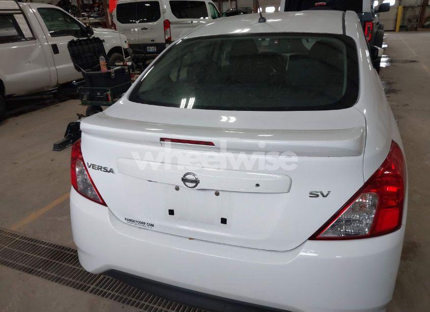 Photo 16 of 2019 Nissan Versa 1.6 SV (VIN 3N1CN7AP2KL827865)