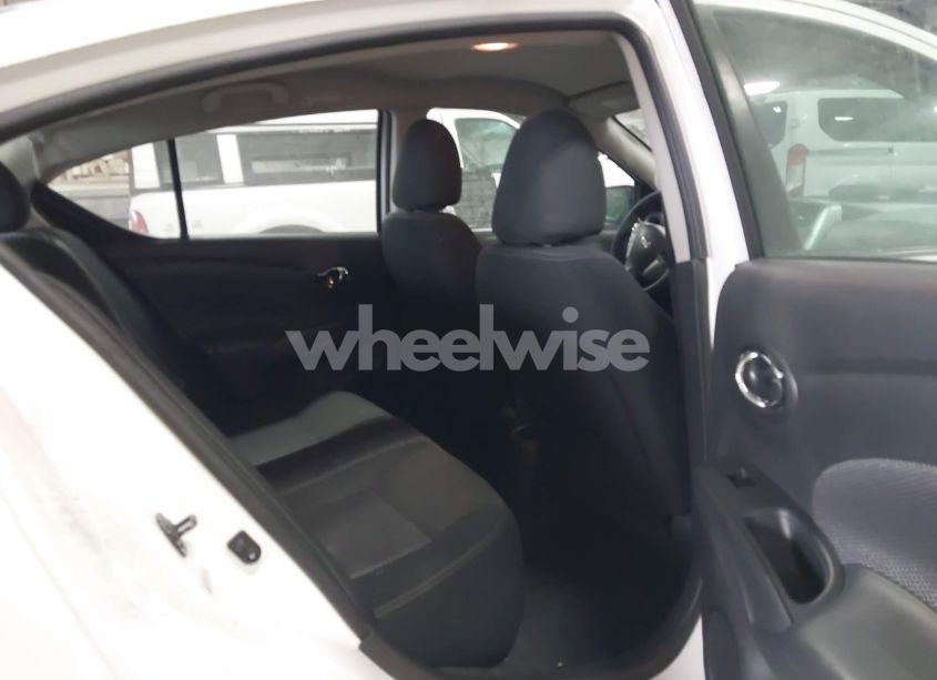Photo 8 of 2019 Nissan Versa 1.6 SV (VIN 3N1CN7AP2KL827865)