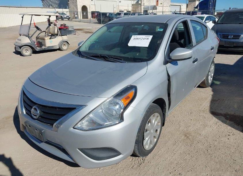Photo 2 of 2019 Nissan Versa 1.6 S+ (VIN 3N1CN7AP2KL830054)