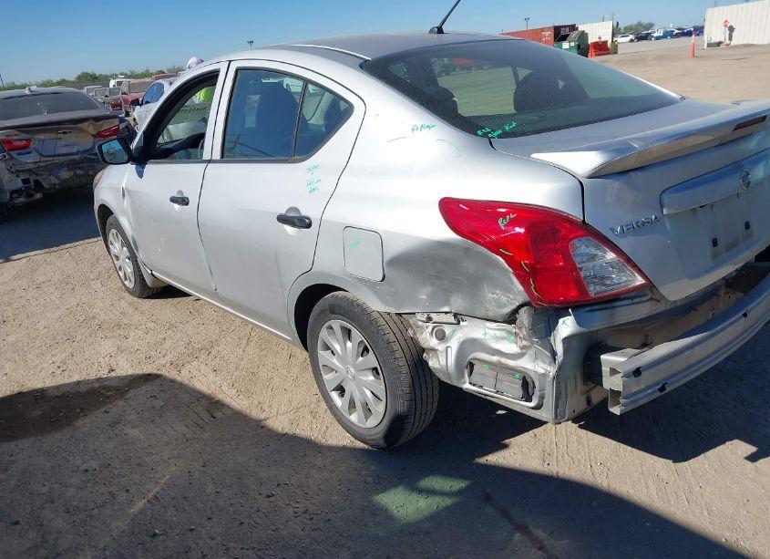Photo 3 of 2019 Nissan Versa 1.6 S+ (VIN 3N1CN7AP2KL830054)