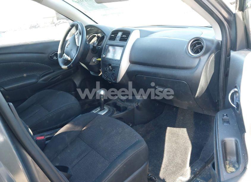 Photo 5 of 2019 Nissan Versa 1.6 SV (VIN 3N1CN7AP2KL830197)