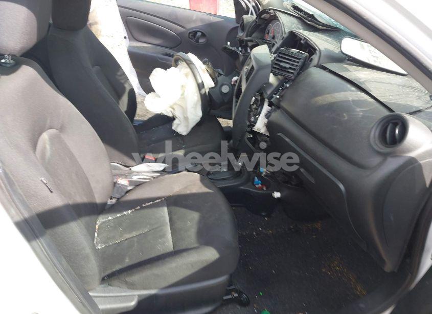 Photo 5 of 2019 Nissan Versa 1.6 S+ (VIN 3N1CN7AP2KL836615)