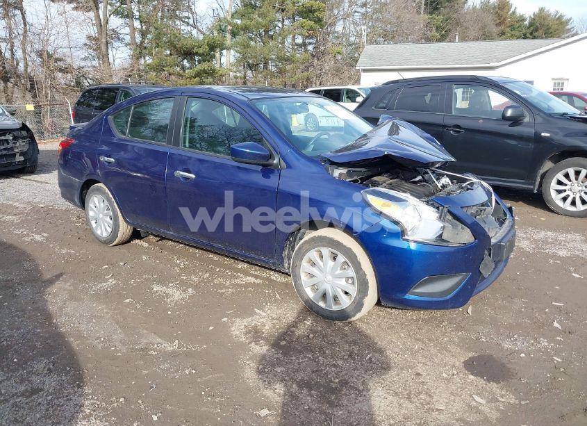 2019 Nissan Versa 1.6 SV (VIN 3N1CN7AP2KL841362) main photo