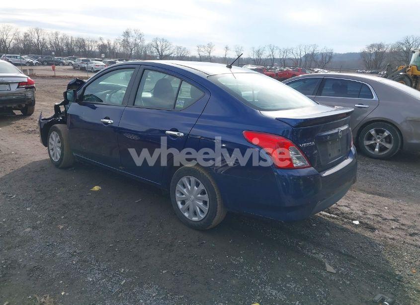 Photo 3 of 2019 Nissan Versa 1.6 SV (VIN 3N1CN7AP2KL841362)
