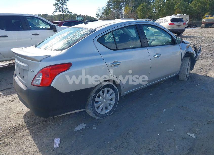 Photo 4 of 2019 Nissan Versa 1.6 SV (VIN 3N1CN7AP2KL845332)