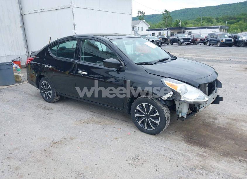 2019 Nissan Versa 1.6 SV (VIN 3N1CN7AP2KL850790) main photo