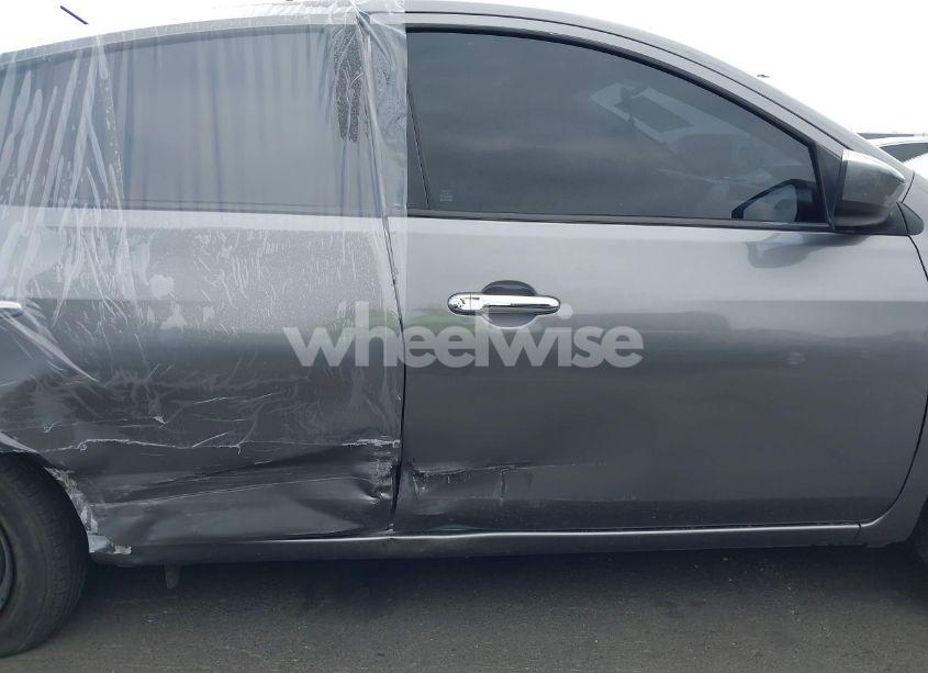 Photo 13 of 2019 Nissan Versa 1.6 SV (VIN 3N1CN7AP2KL850837)