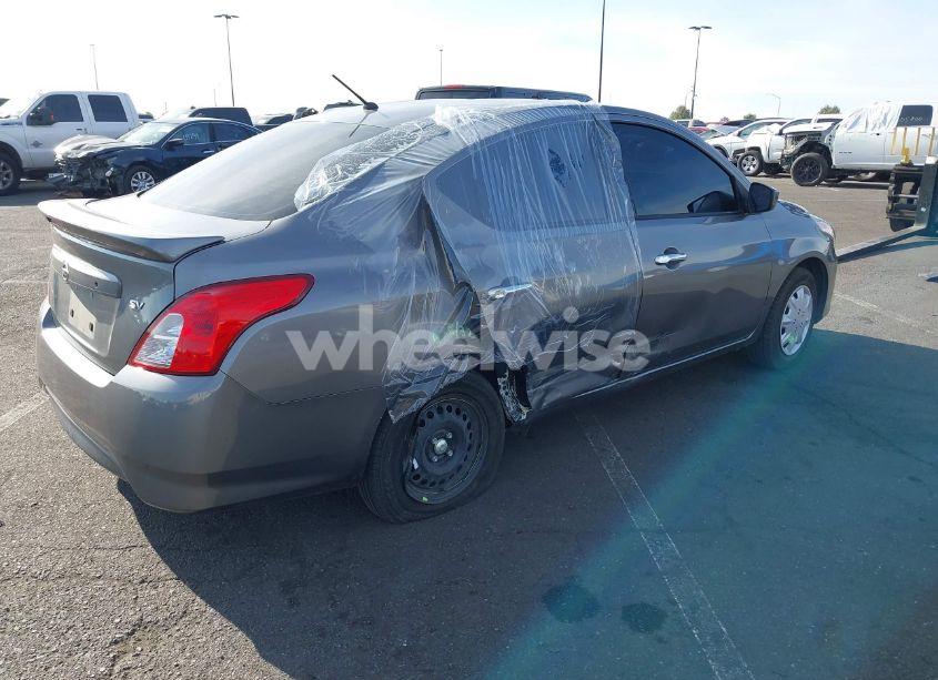 Photo 4 of 2019 Nissan Versa 1.6 SV (VIN 3N1CN7AP2KL850837)