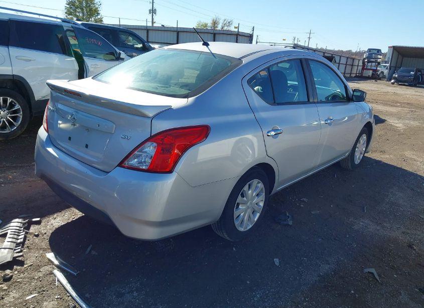 Photo 4 of 2019 Nissan Versa 1.6 SV (VIN 3N1CN7AP2KL859635)