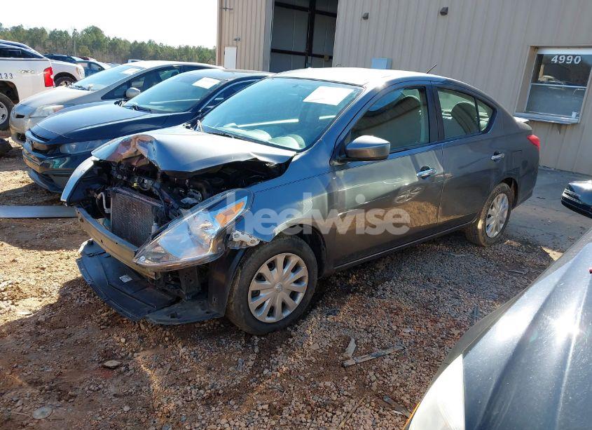 Photo 2 of 2019 Nissan Versa 1.6 SV (VIN 3N1CN7AP2KL863314)