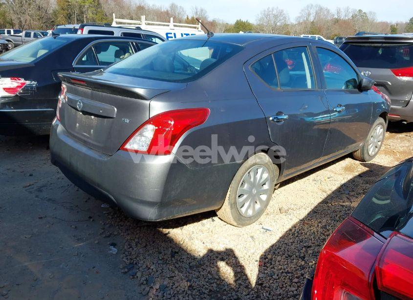 Photo 4 of 2019 Nissan Versa 1.6 SV (VIN 3N1CN7AP2KL863314)