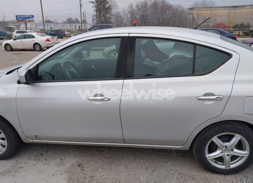 Photo 15 of 2019 Nissan Versa 1.6 SV (VIN 3N1CN7AP2KL875009)