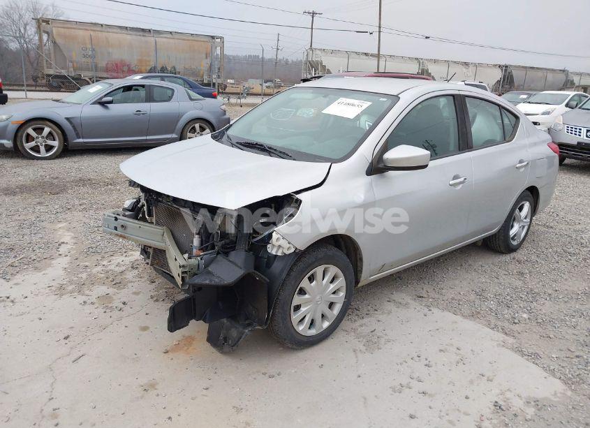 Photo 2 of 2019 Nissan Versa 1.6 SV (VIN 3N1CN7AP2KL875009)