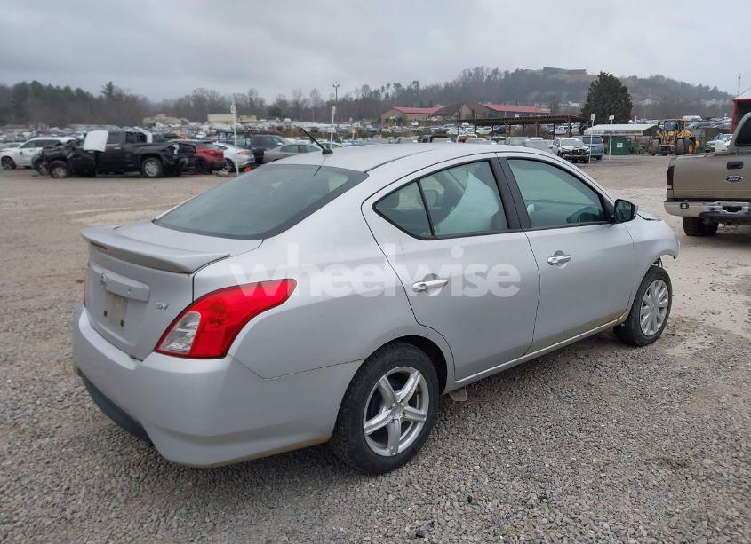 Photo 4 of 2019 Nissan Versa 1.6 SV (VIN 3N1CN7AP2KL875009)