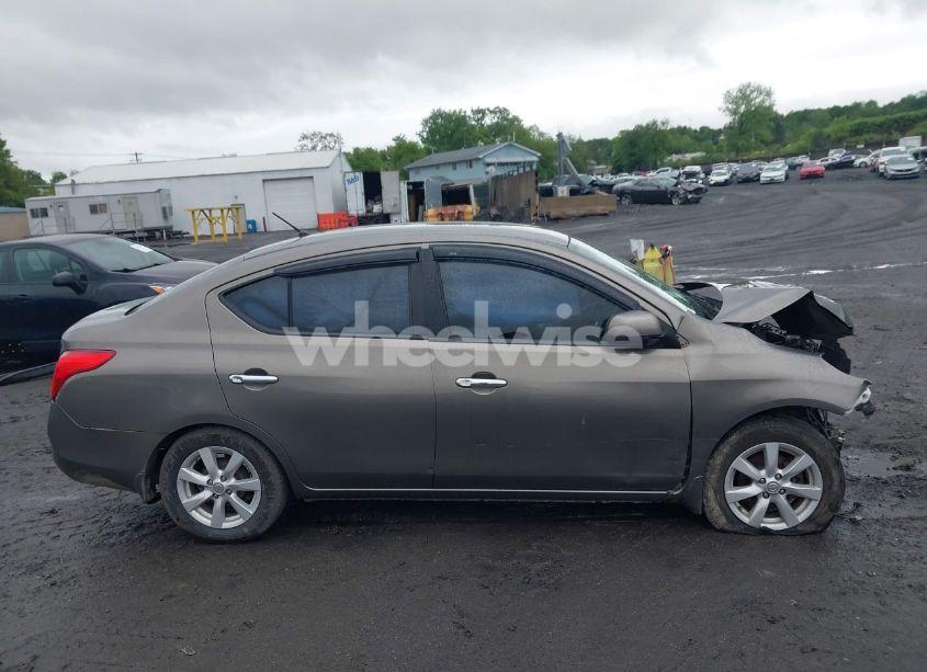 Photo 13 of 2012 Nissan Versa 1.6 SL (VIN 3N1CN7AP3CL860116)