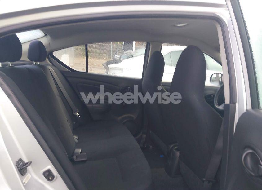 Photo 8 of 2013 Nissan Versa 1.6 S (VIN 3N1CN7AP3DL828199)