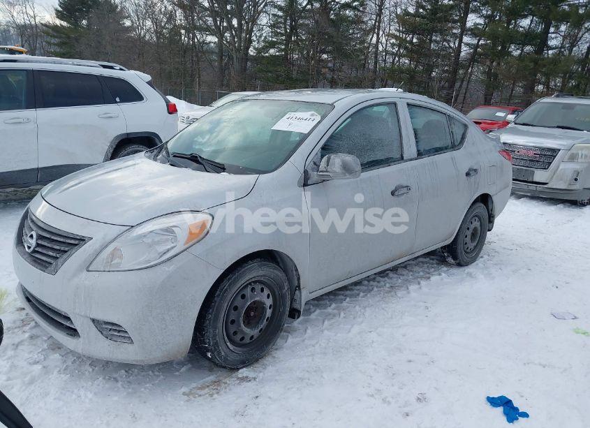 Photo 2 of 2013 Nissan Versa 1.6 S+ (VIN 3N1CN7AP3DL829384)