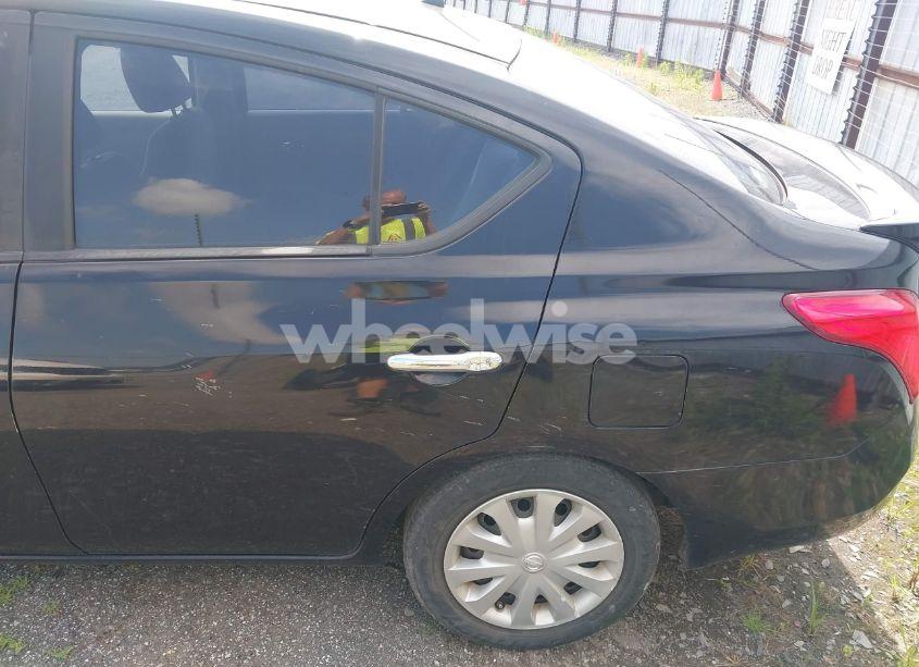 Photo 15 of 2013 Nissan Versa 1.6 SV (VIN 3N1CN7AP3DL847688)