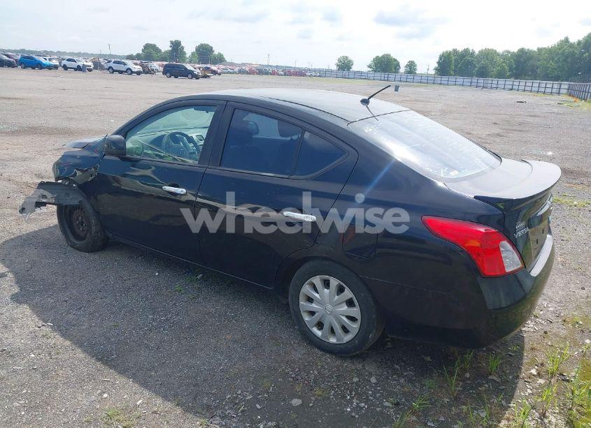 Photo 3 of 2013 Nissan Versa 1.6 SV (VIN 3N1CN7AP3DL847688)
