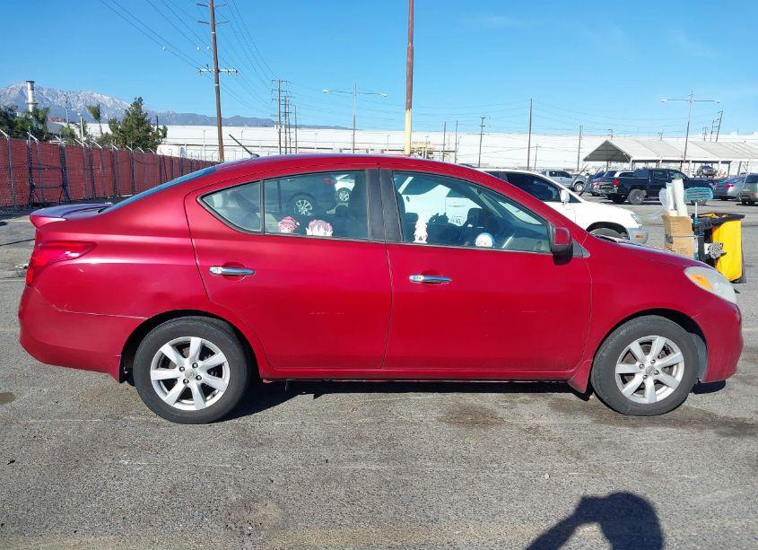 Photo 6 of 2013 Nissan Versa 1.6 SL (VIN 3N1CN7AP3DL854429)