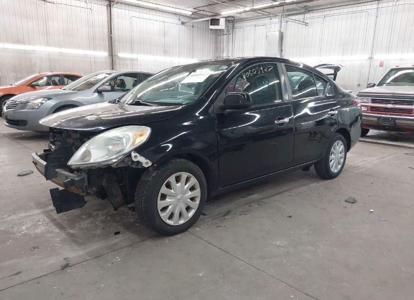 Photo 2 of 2013 Nissan Versa 1.6 SV (VIN 3N1CN7AP3DL865396)